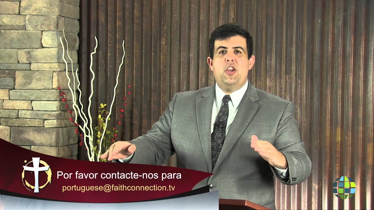 O terreno é plano junto à cruz